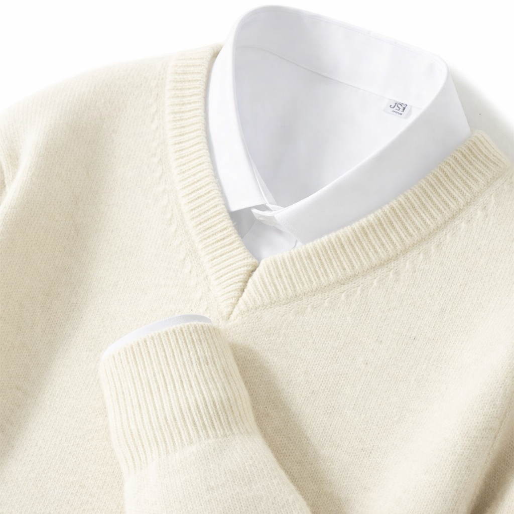 Midweight wool blend V-neck sweater in beige