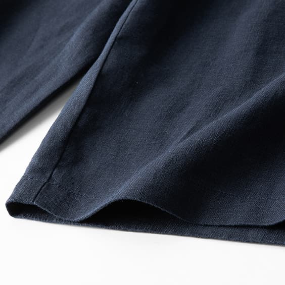 Relaxed tailored pre washed linen short, view 4