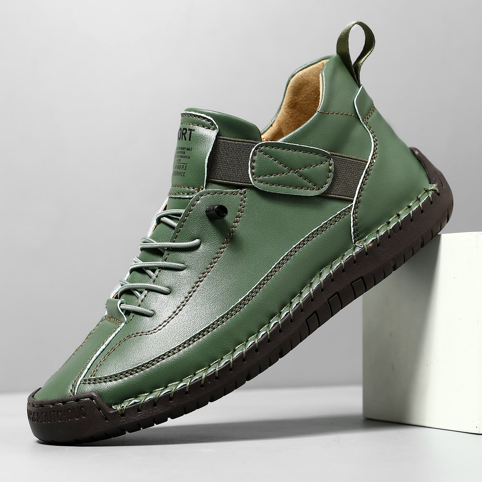 Spacious toe box lightweight everyday sneaker in green