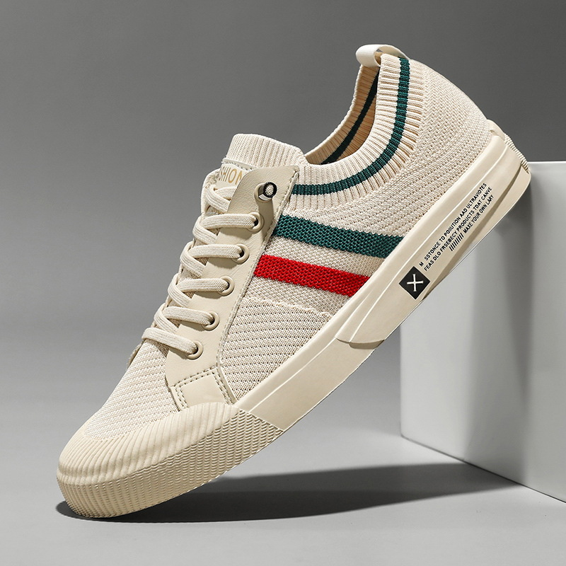 Lightweight breathable mesh lace up sneaker in sandstone