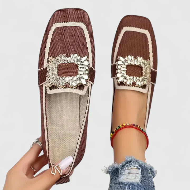 Cushioned sole orthopedic loafer in brown