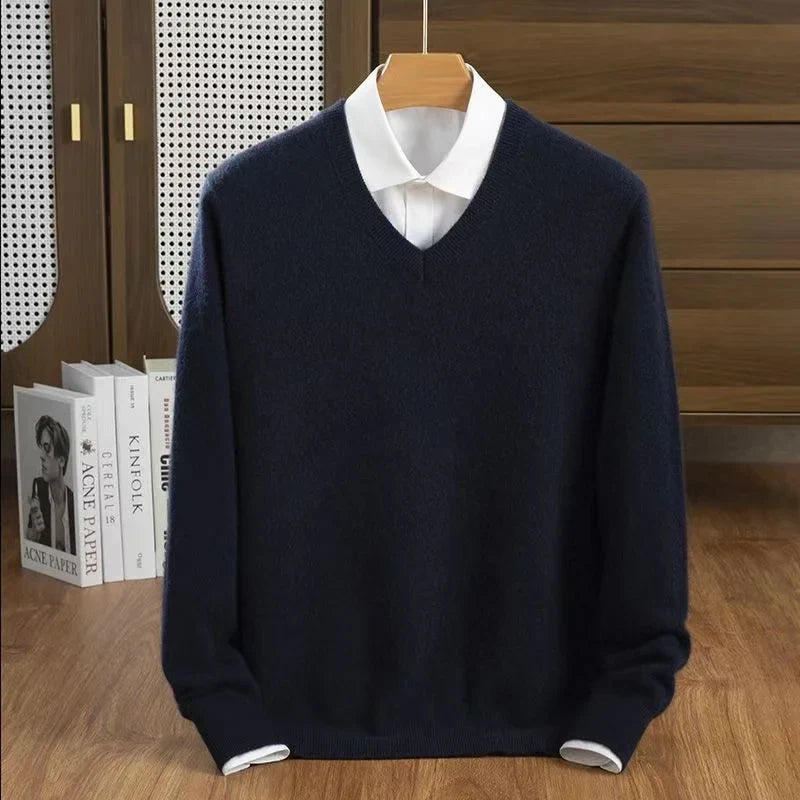 Midweight wool blend V-neck sweater, view 11