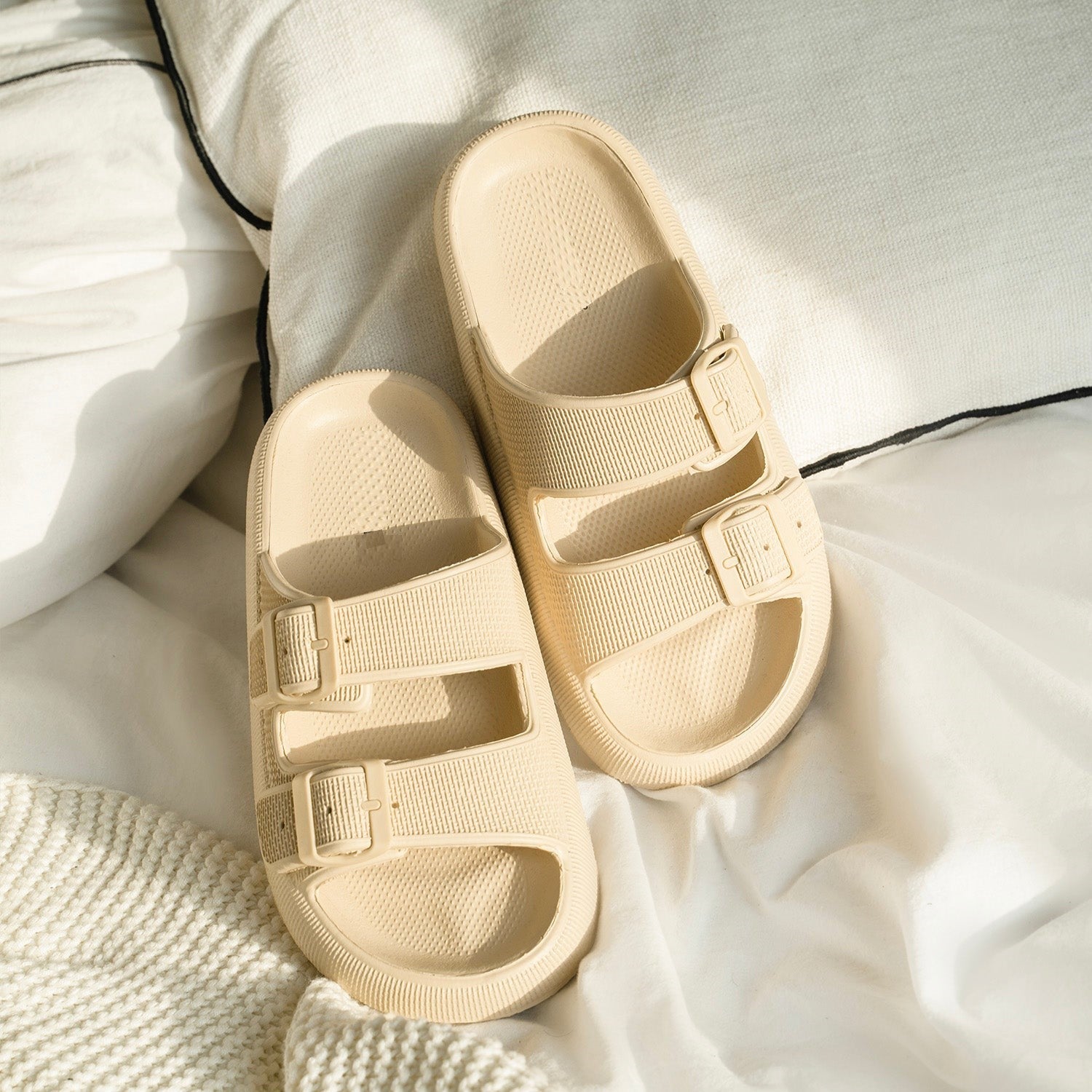 Women's Double Strap Buckle Platform Slides Chunky Sole Sandals