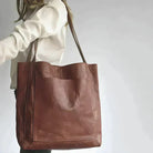 Structured heritage tote bag in dark brown