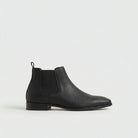 Smooth leather twin gusset Chelsea boot in black