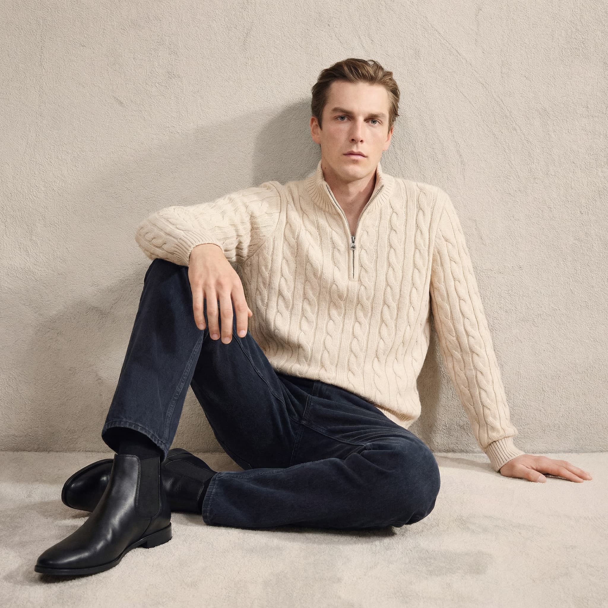 Smooth leather twin gusset Chelsea boot, view 4