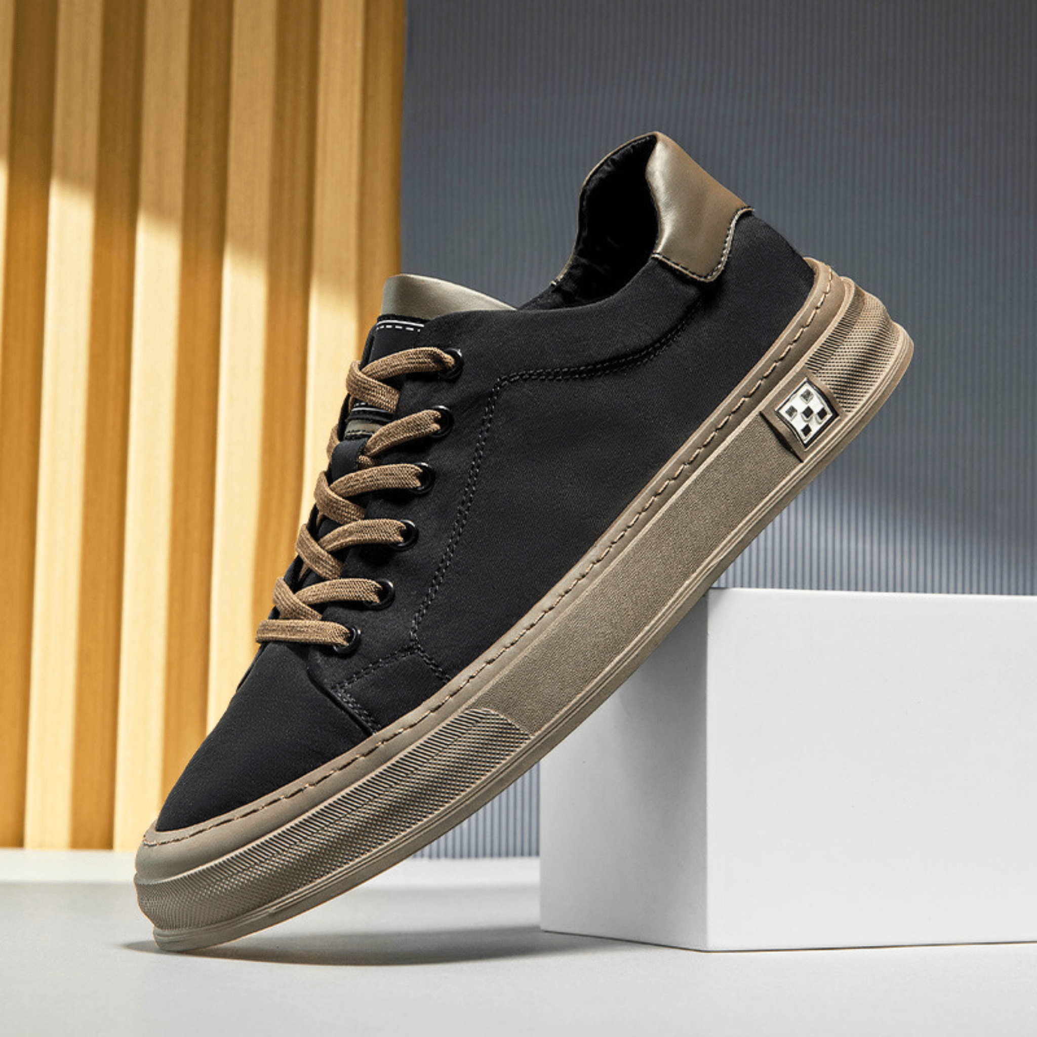 Fall Low Top Breathable Cushioned Casual Sneakers for Men in Black